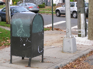 3a_Mailbox3_Before